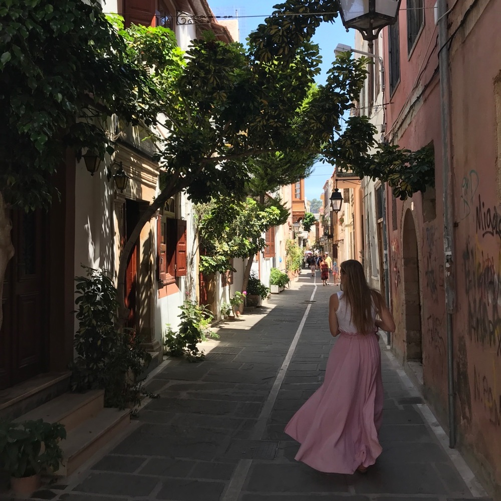 Meet your Posher, Molly